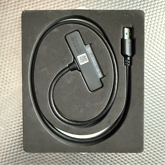 Sabrent SATA to USB Cable - USB 3.0 to 2.5” SATA I/II/III Hard Drive Adapter - Picture 3 of 6